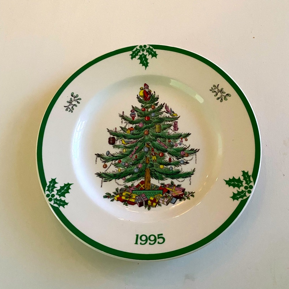 Spode Christmas tree plate 1995